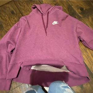 women’s cropped nike hoodie